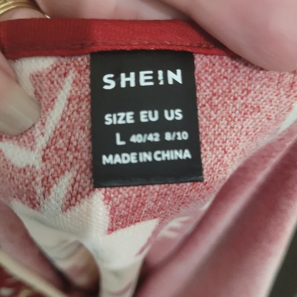 Shein red floral dress - Picture 3 of 3